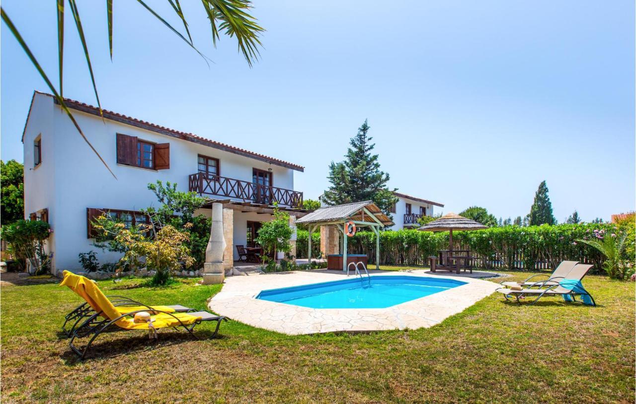 Amazing Home In Pomos With Wifi Exterior foto